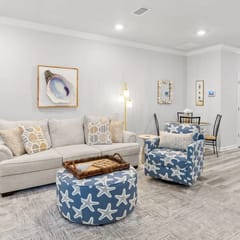 3BR Coastal Home in Lost Bay