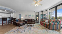 Bayfront Condo with Lazy River, Indoor Pool, Jacuzzis, and Community Boat Dock, Plus Redeem in Free Activity Deals Daily! - Image 4