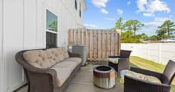 3BR Coastal Home in Lost Bay - Image 3