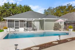 Sunny Daze - 3BDR with Pool - Image 5