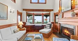 The Gothic House with Beachfront - Image 3