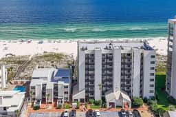 Spacious Condo with Beachfront Balcony, Pools, Sauna + More | Ticket Deals for Dolphin Cruises, Helicopter Tours, Golf Trips, + more! - Image 5