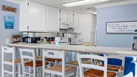Beachy Family Home | Balcony, 4 Swimming Pools, Direct Beach Access | Free Tickets to Family Activities Like Zoo Trips, Parasailing, + more - Image 2