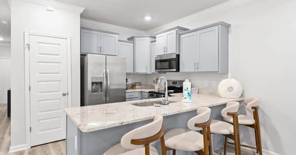 3BR Coastal Home in Lost Bay - Image 2